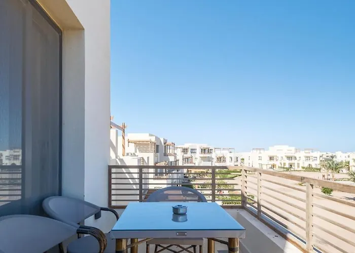 Brand New Shedwan Spacious 1bdr *