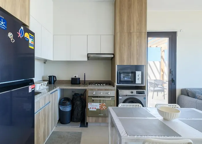 Brand New Shedwan Spacious 1bdr شقة
